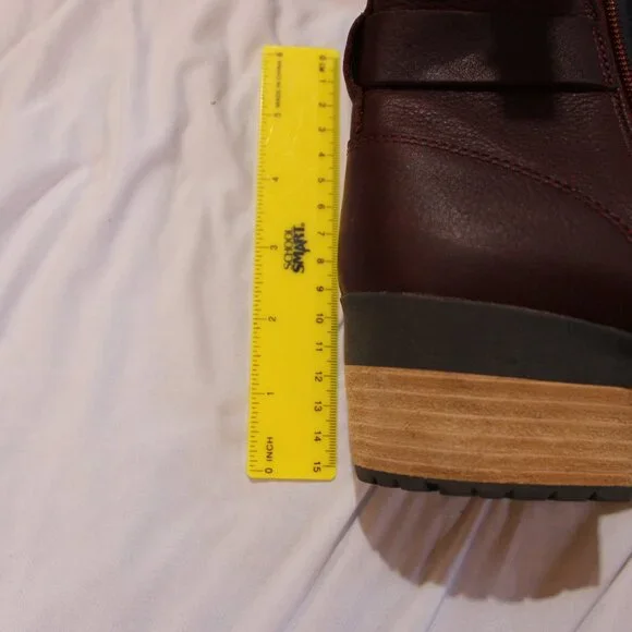 Merrell Shiloh II Burgundy Leather Ankle Boots Women’s NWOB Size 11 - Picture 14 of 15